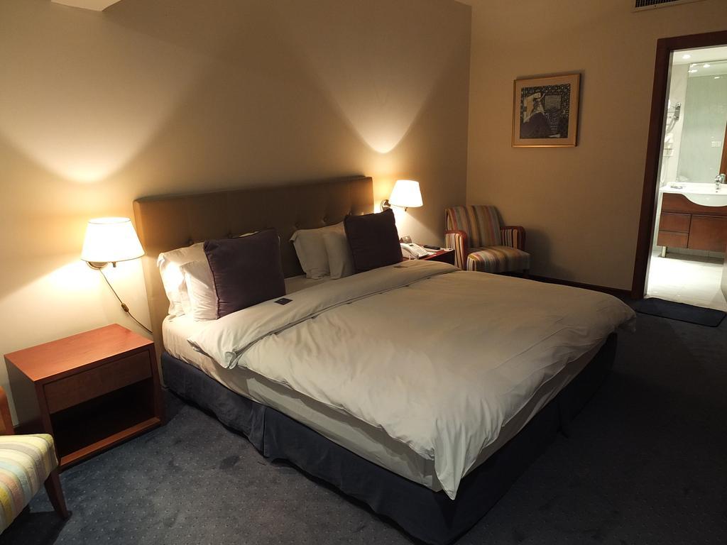 Plaza Hotel Beirut Beirute Quarto foto